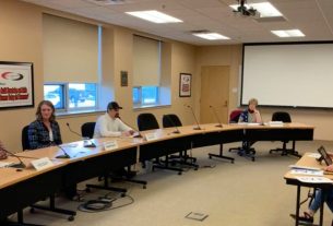 School Board Candidates Introduce Themselves