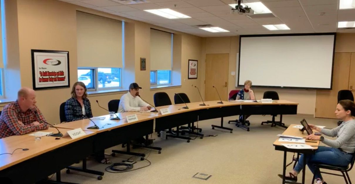 School Board Candidates Introduce Themselves