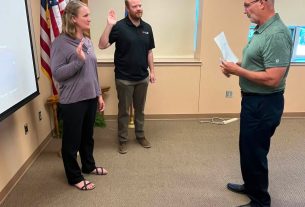 Hannan, Voigt Sworn In To Meade 46-1 School Board